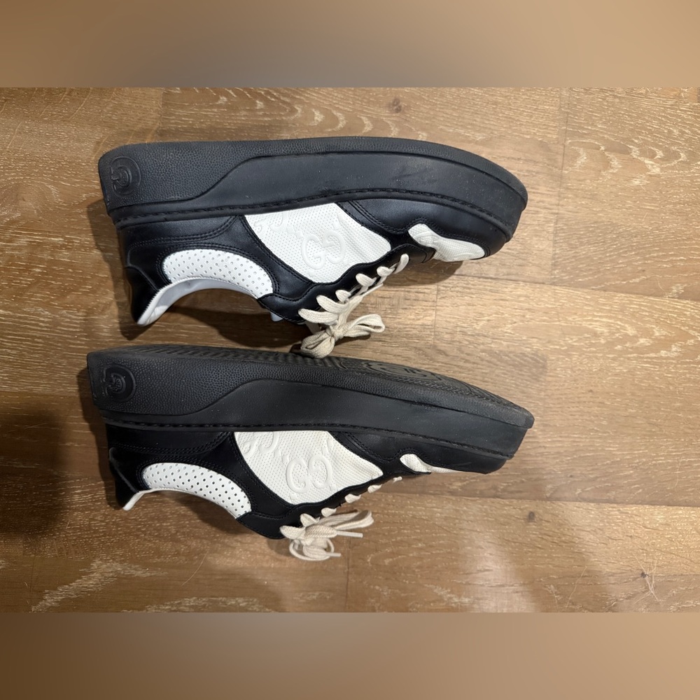 Gucci GG Embossed Sneaker size 41.5 - Picture 7 of 7